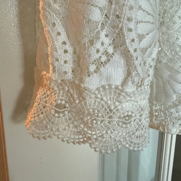 Sezane White Lace Women's Top - Picture 2 of 5